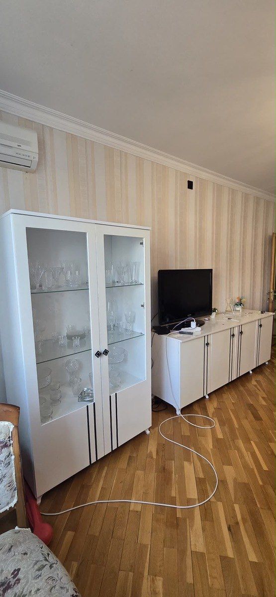 İcarəyə verilir 2 otaqlı köhnə tikili 50 m² — Mənzil, Bakı (2)