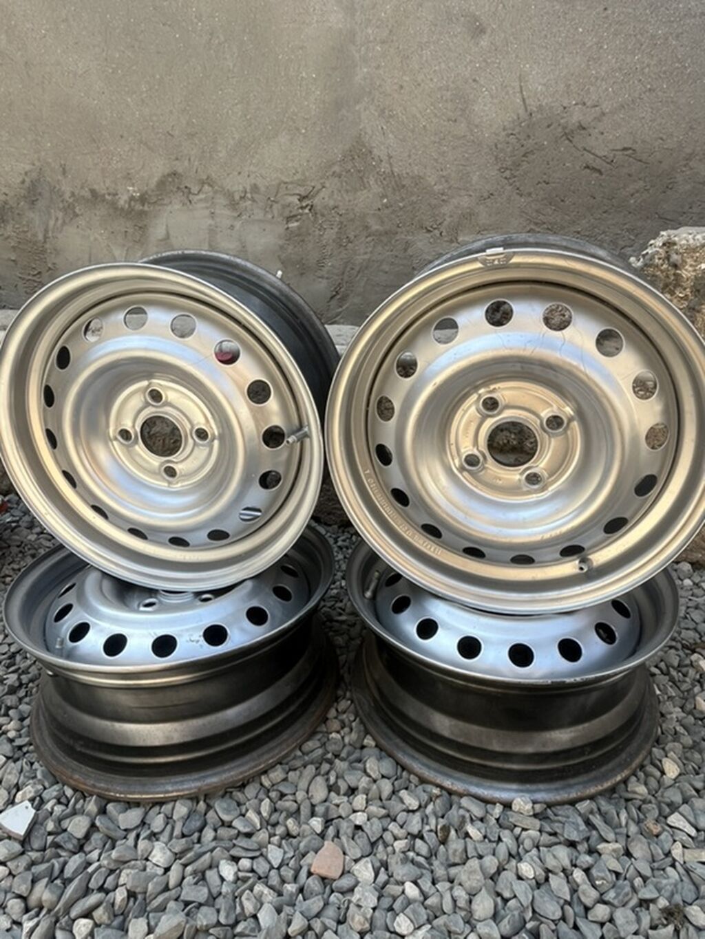 Dəmir disk dəsti – 4 ədəd Bircox maşina gedir catsiz sivarkasizdi R15 — Avto, Digah (4)