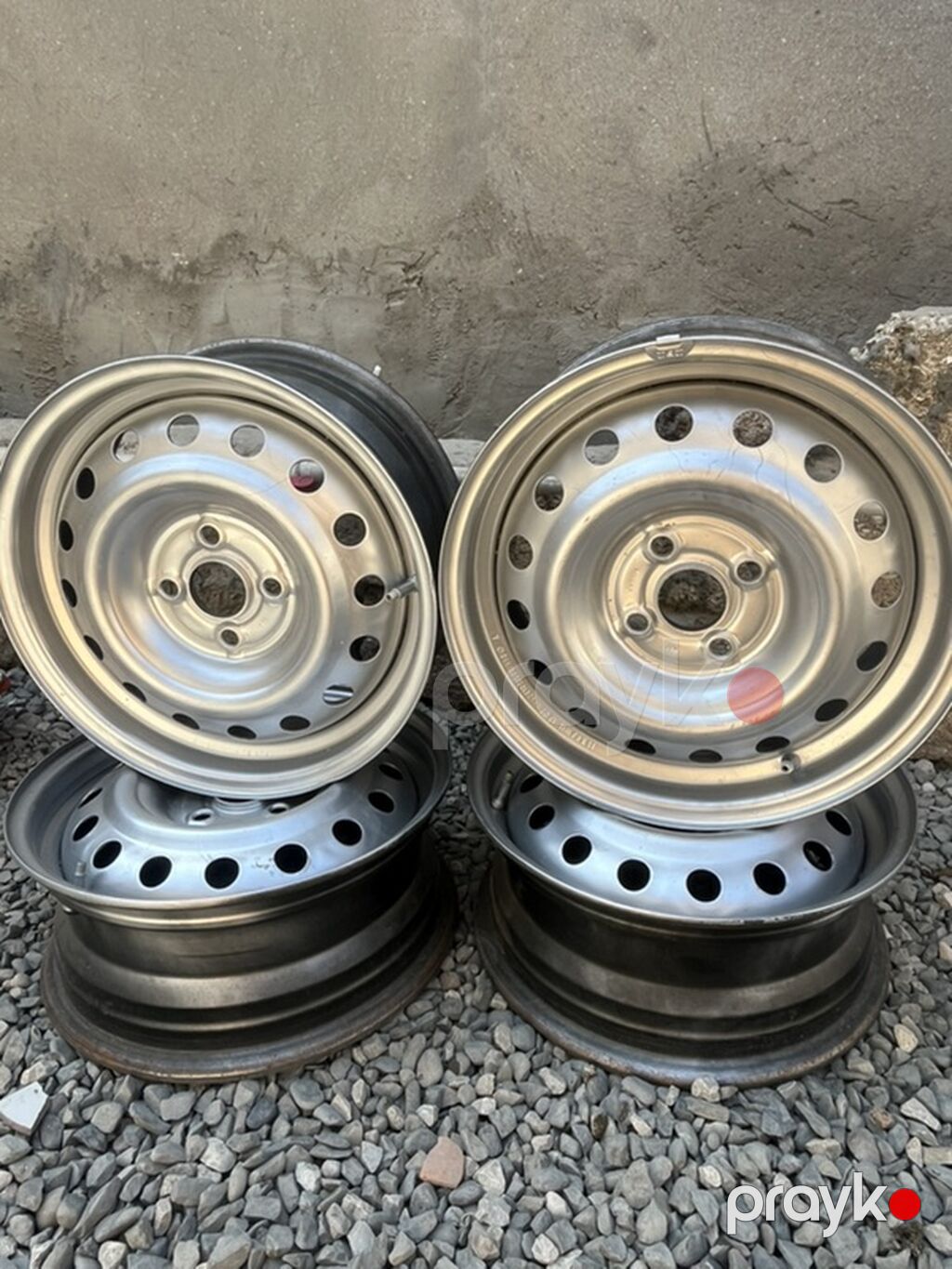Dəmir disk dəsti – 4 ədəd Bircox maşina gedir catsiz sivarkasizdi R15 — Avto, Digah (4)