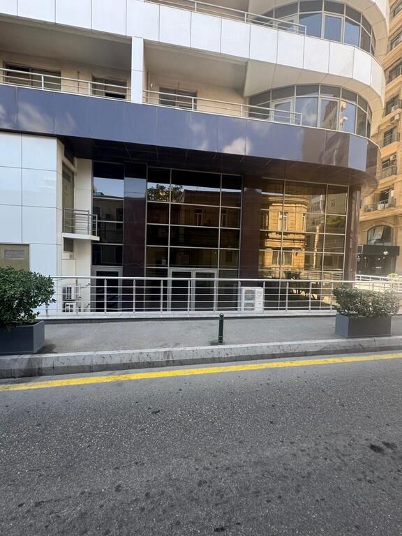 İcarəyə verilir obyekt 222 m² — Əmlak, Bakı