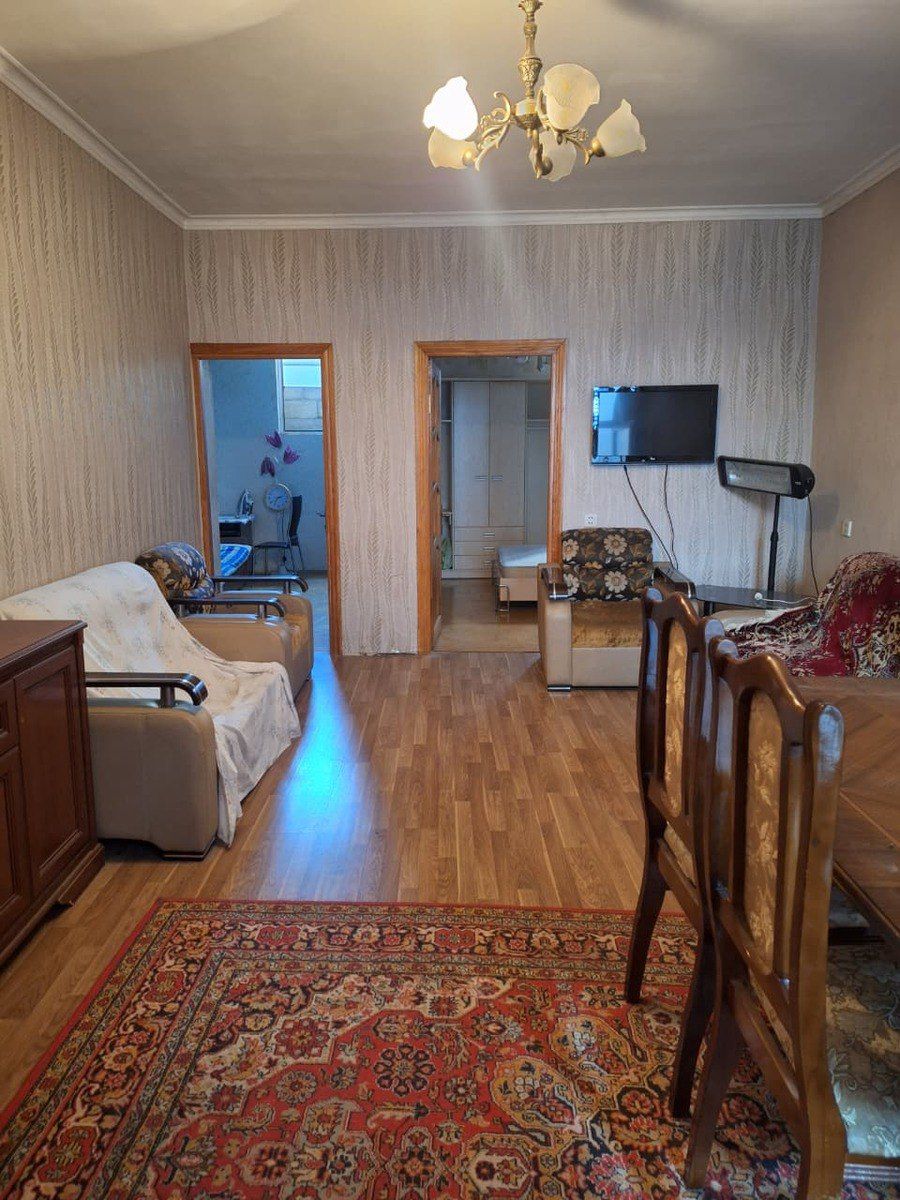 İcarəyə verilir 2 otaqlı köhnə tikili 70 m² — Mənzil, Bakı (2)