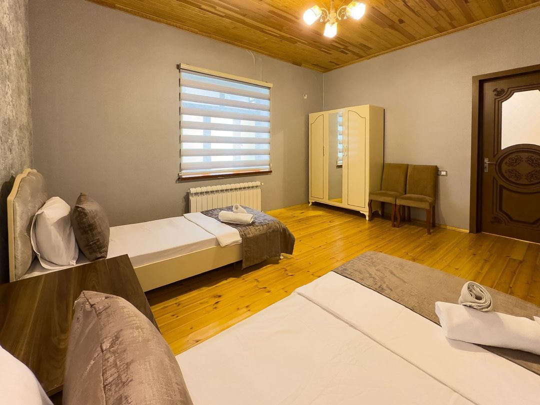 İcarəyə verilir 6 otaqlı həyət evi/bağ evi 300 m² — Ev, villa, Qəbələ (10)