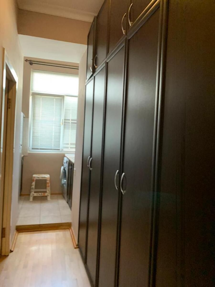 İcarəyə verilir 2 otaqlı köhnə tikili 65 m² — Mənzil, Bakı (11)