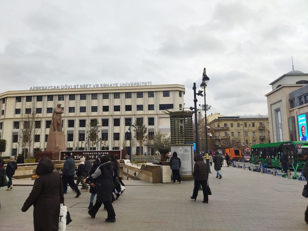 2-otaqlı mənzil kirayə verilir, 28 May m., 60 m² — Daşınmaz əmlak, Bakı
