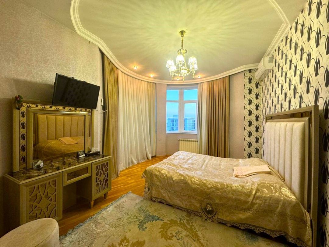 Satılır 3 otaqlı yeni tikili 150 m² — Mənzil, Bakı (3)