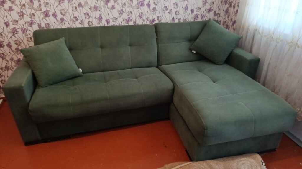 Endirim Divan satilir 140azn.Acilir bazalidi.Unvan Xirdalan.Edile — Divanlər, Digah