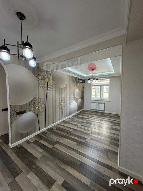 Satılır 3 otaqlı yeni tikili 83 m²