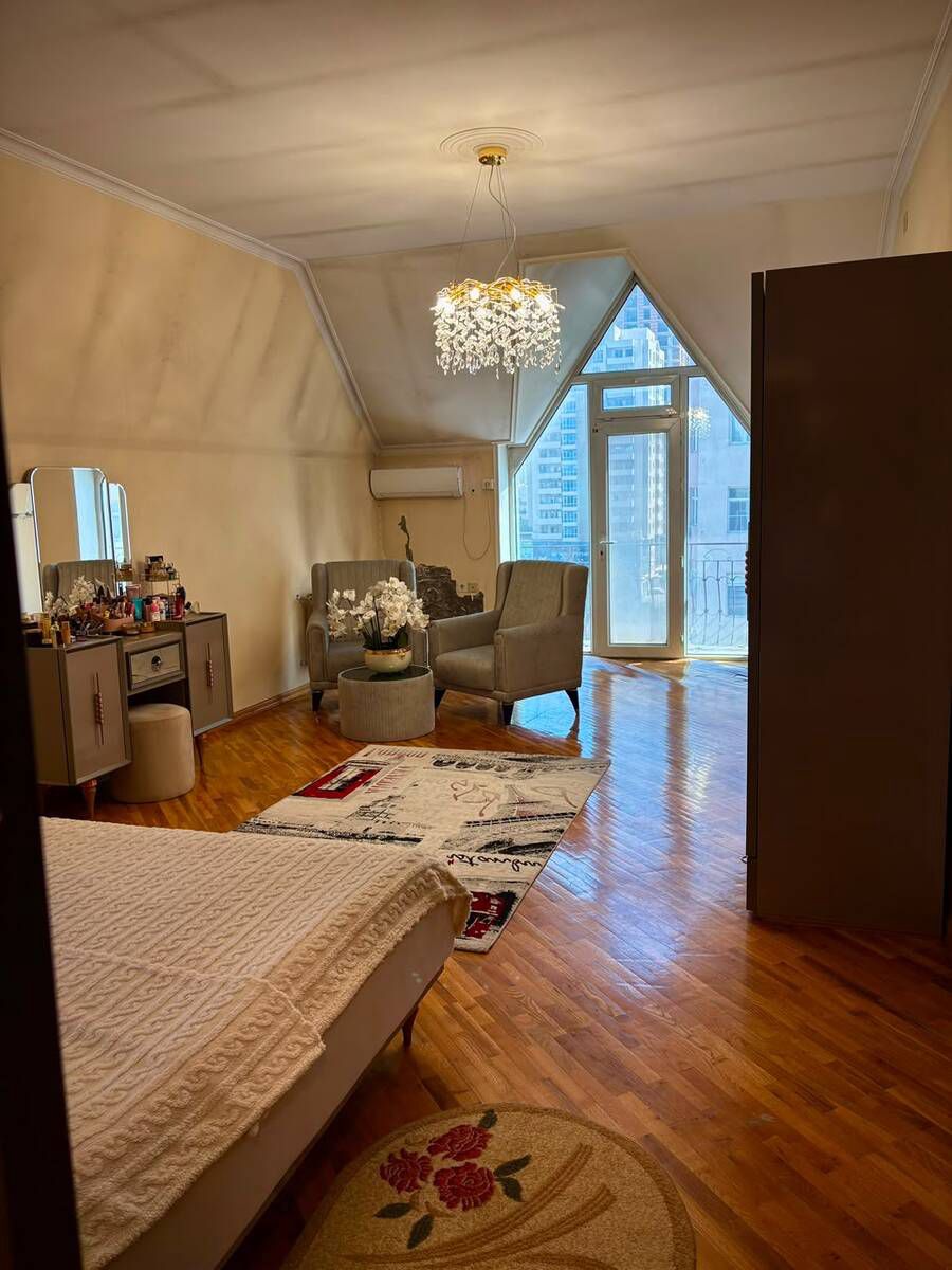 Satılır 8 otaqlı yeni tikili 360 m² — Mənzil, Bakı (8)