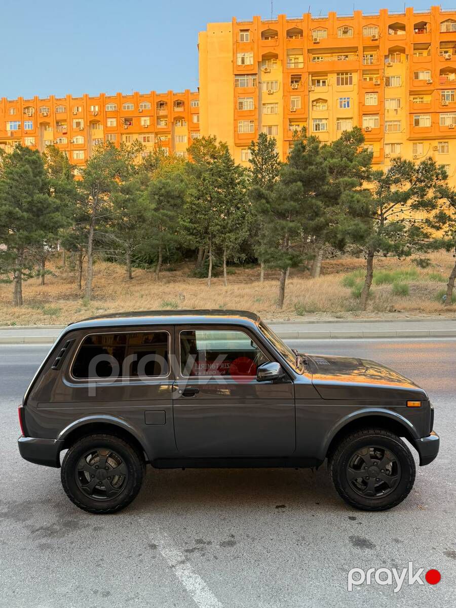 LADA (VAZ) Niva, 2017 il 99-XD-015 — Avtomobillər, Bakı (10)