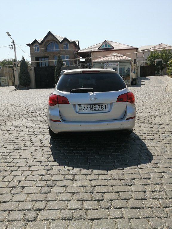 Opel Astra, 1.4 L, 2015 il, 213 000 km — Avtomobillər, Bakı (9)