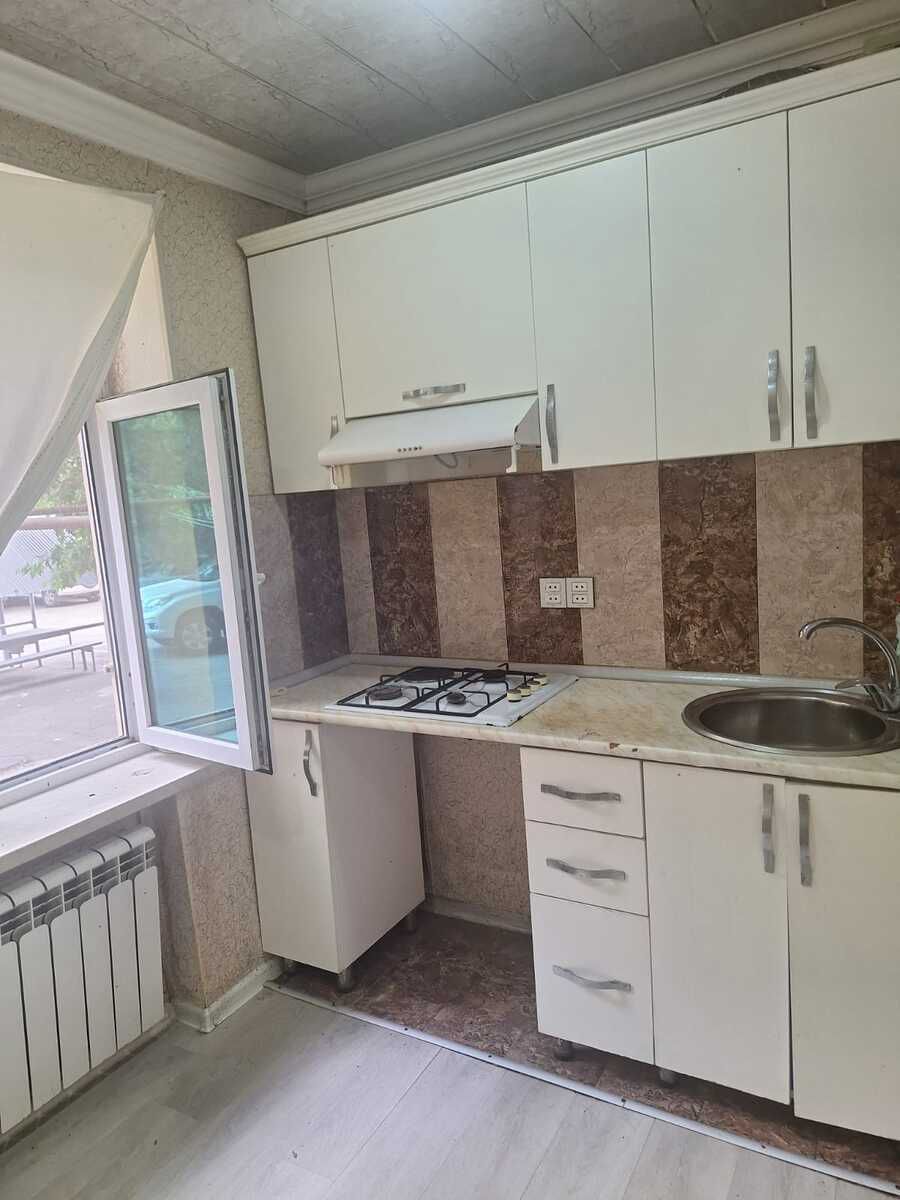 Satılır 2 otaqlı köhnə tikili 55 m² — Mənzil, Bakı (6)