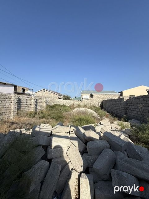 2 sot, Tikinti, Bələdiyyə