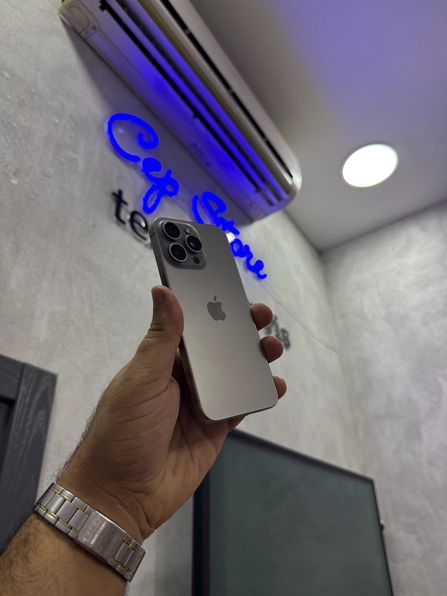 Apple iPhone 15 Pro Max Natural Titanium 256GB/8GB — Mallar, Bakı