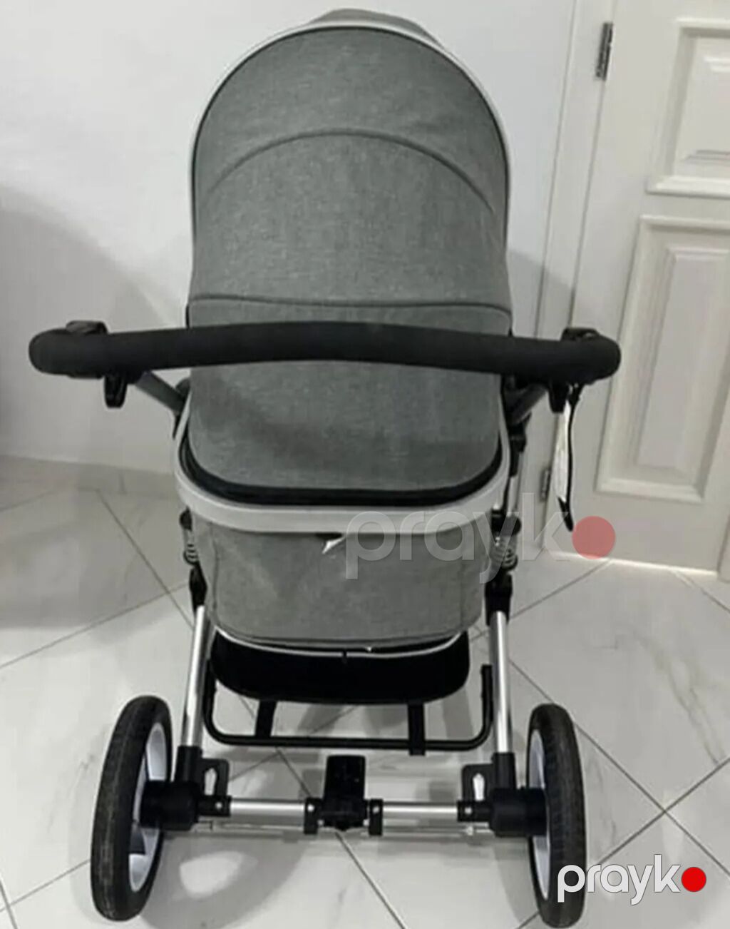 Araba yaxsi vrziyyetde qiymet son.Unvan Qaracuxur — Arabalalar, Bakı (2)
