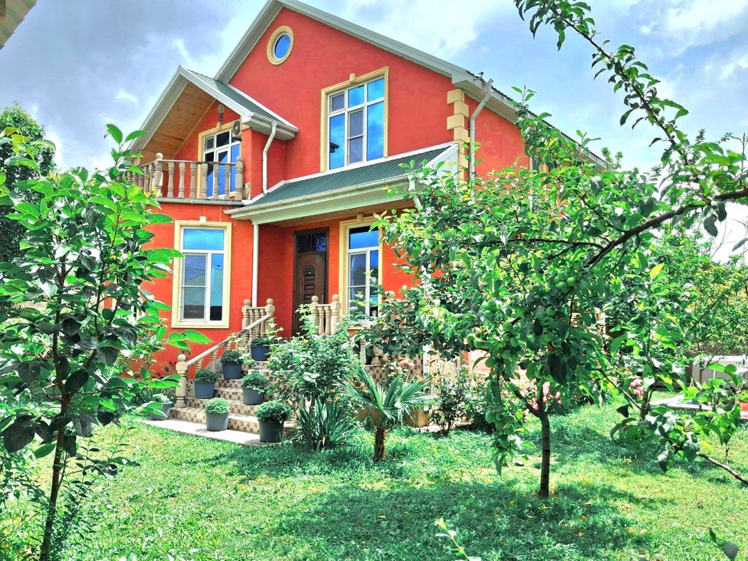 İcarəyə verilir 5 otaqlı həyət evi/bağ evi 200 m² — Ev, villa, Qəbələ (2)