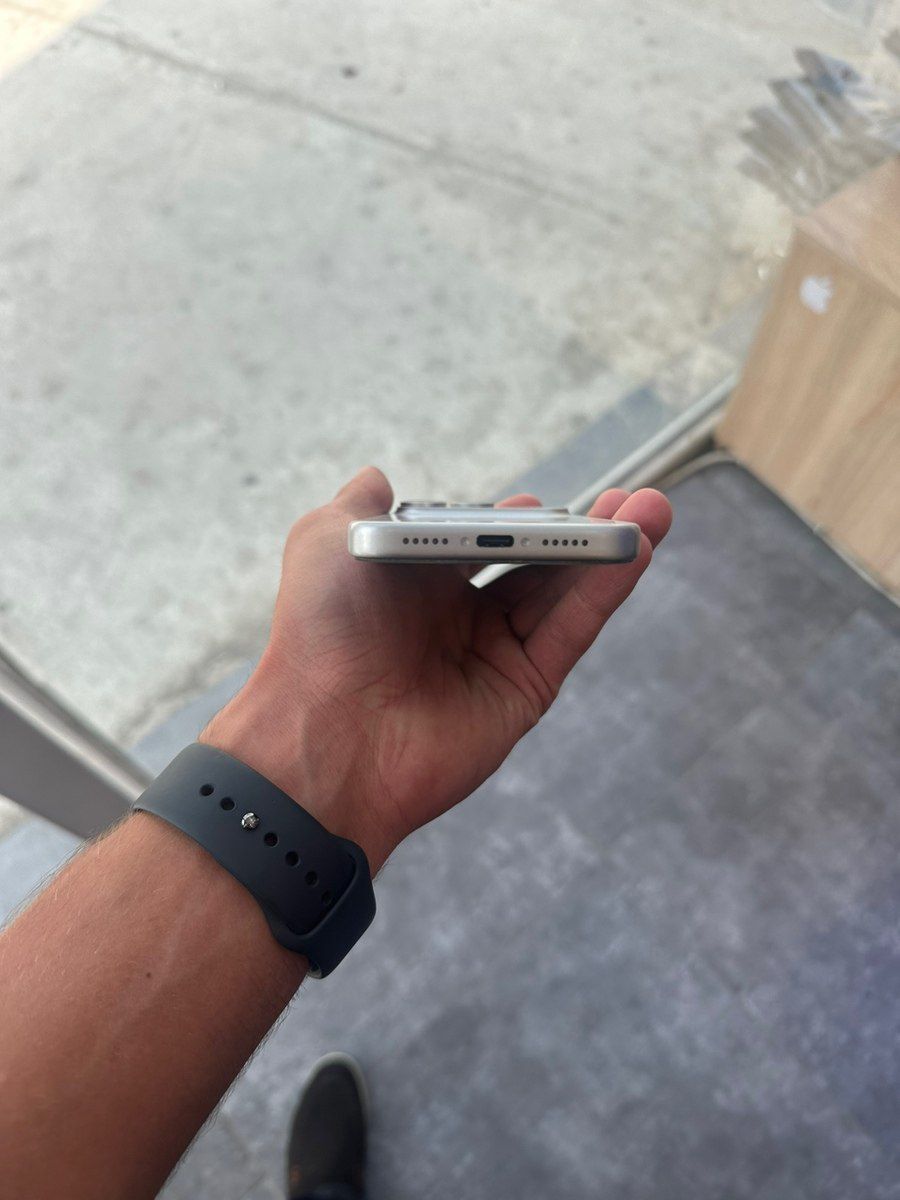 Apple iPhone 17 Pro Silver 1TB/12GB — Smartfonlar, Bakı (5)