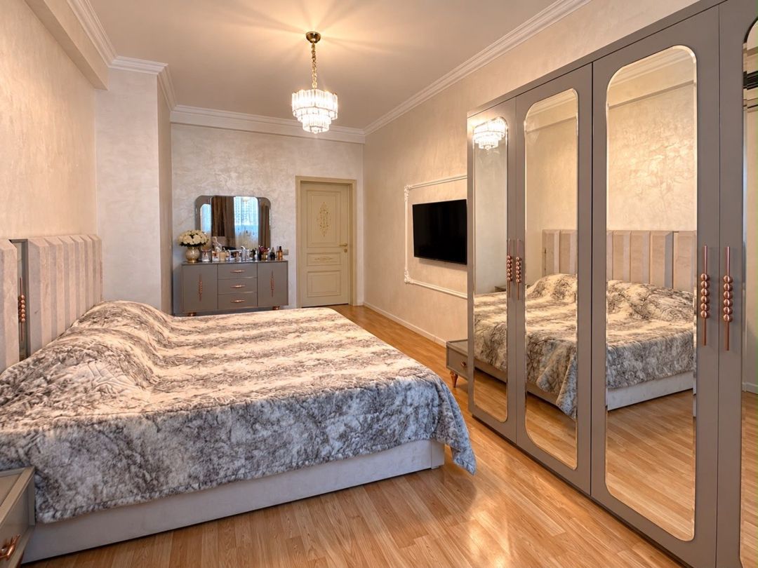 Satılır 4 otaqlı yeni tikili 160 m² — Mənzil, Bakı (11)