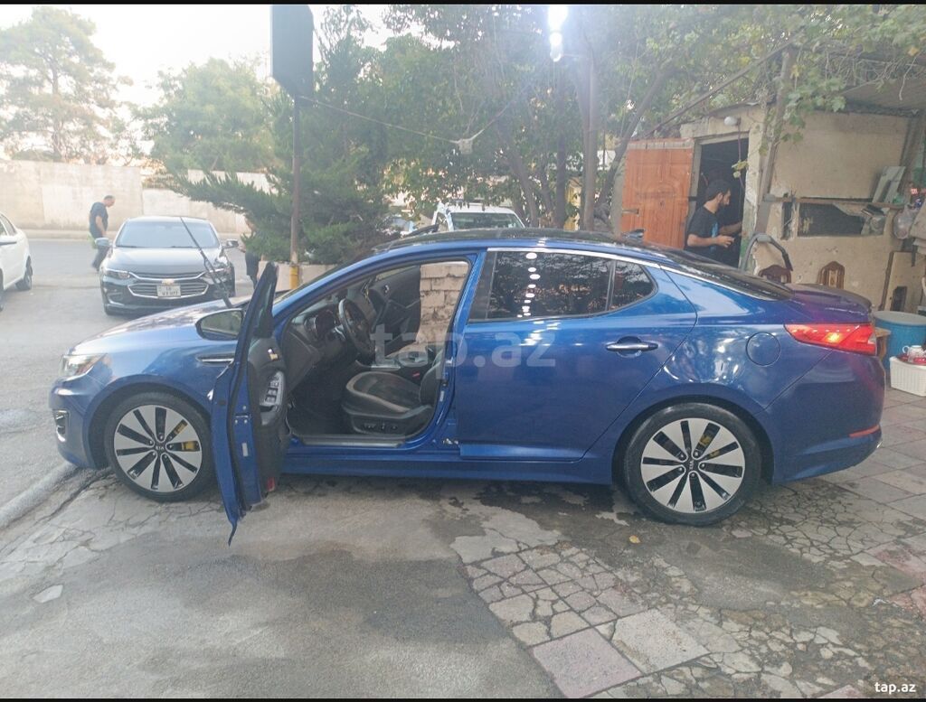 Kia Optima SX T-GDI, mavi rəngli sedan. Xarici: - Parlaq mavi kuzov — Avto, Bakı (4)