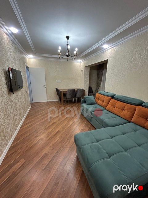 İcarəyə verilir 2 otaqlı köhnə tikili 60 m²