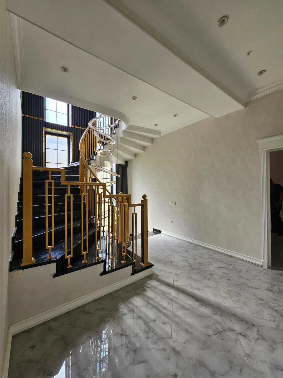 7 otaqlı villa 428 m² - satılır — Ev, villa, Bakı (5)