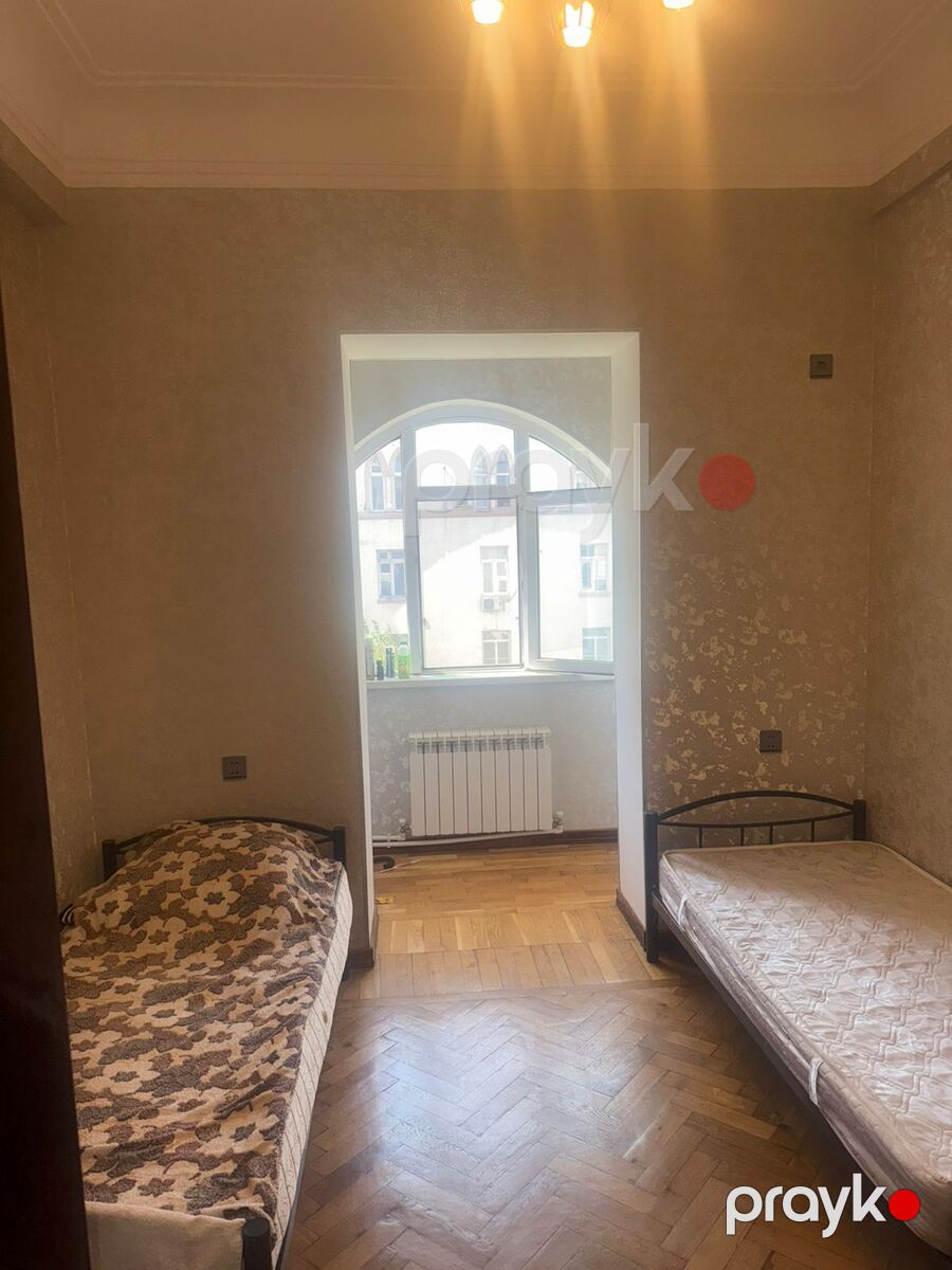 İcarəyə verilir 3 otaqlı köhnə tikili 90 m² — Mənzil, Bakı (2)