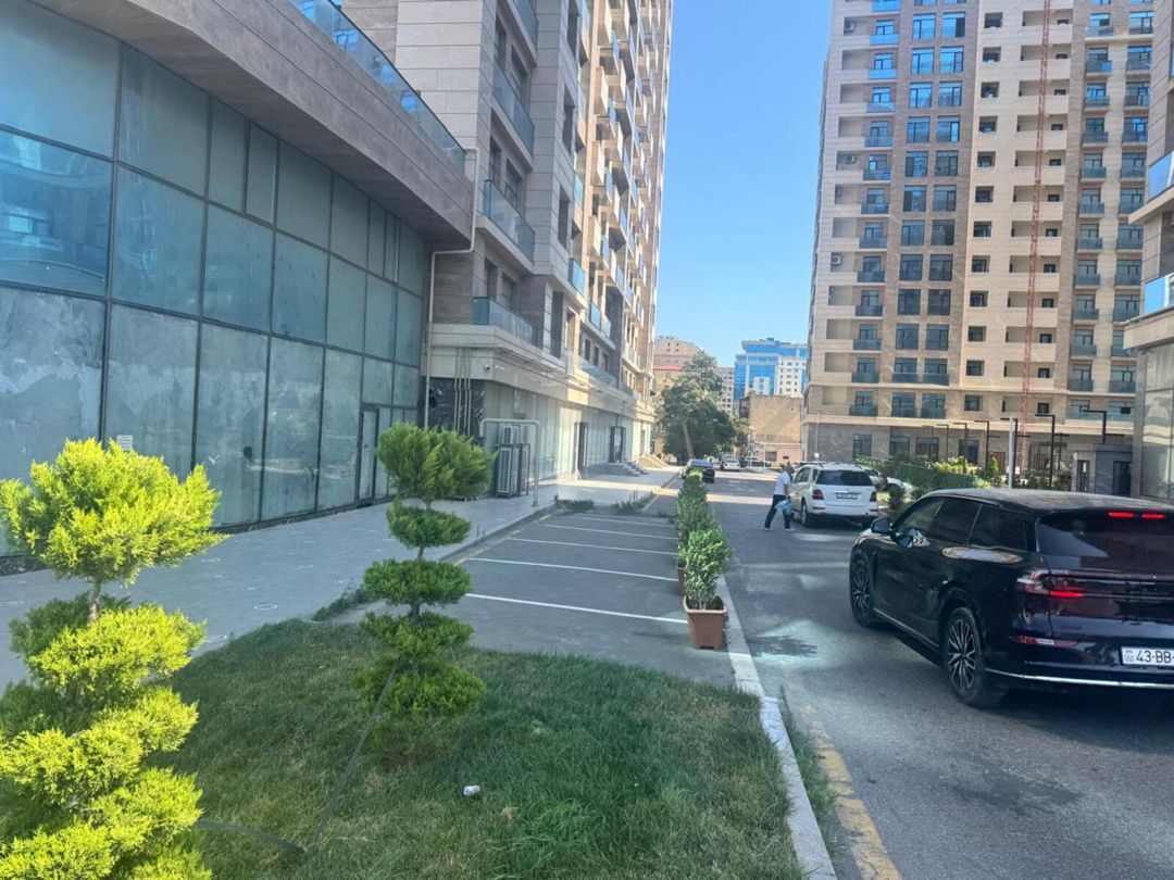 Satılır obyekt 79 m² — Əmlak, Bakı (2)
