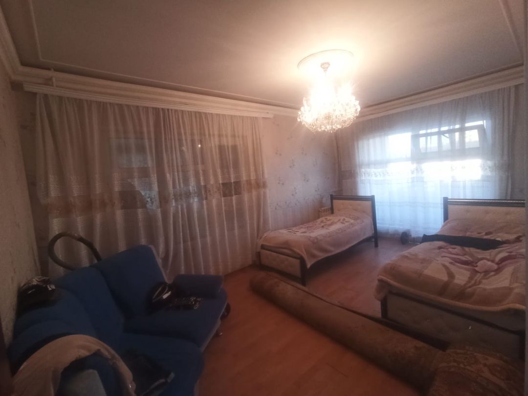 Satılır 3 otaqlı köhnə tikili 65 m² — Mənzil, Bakı