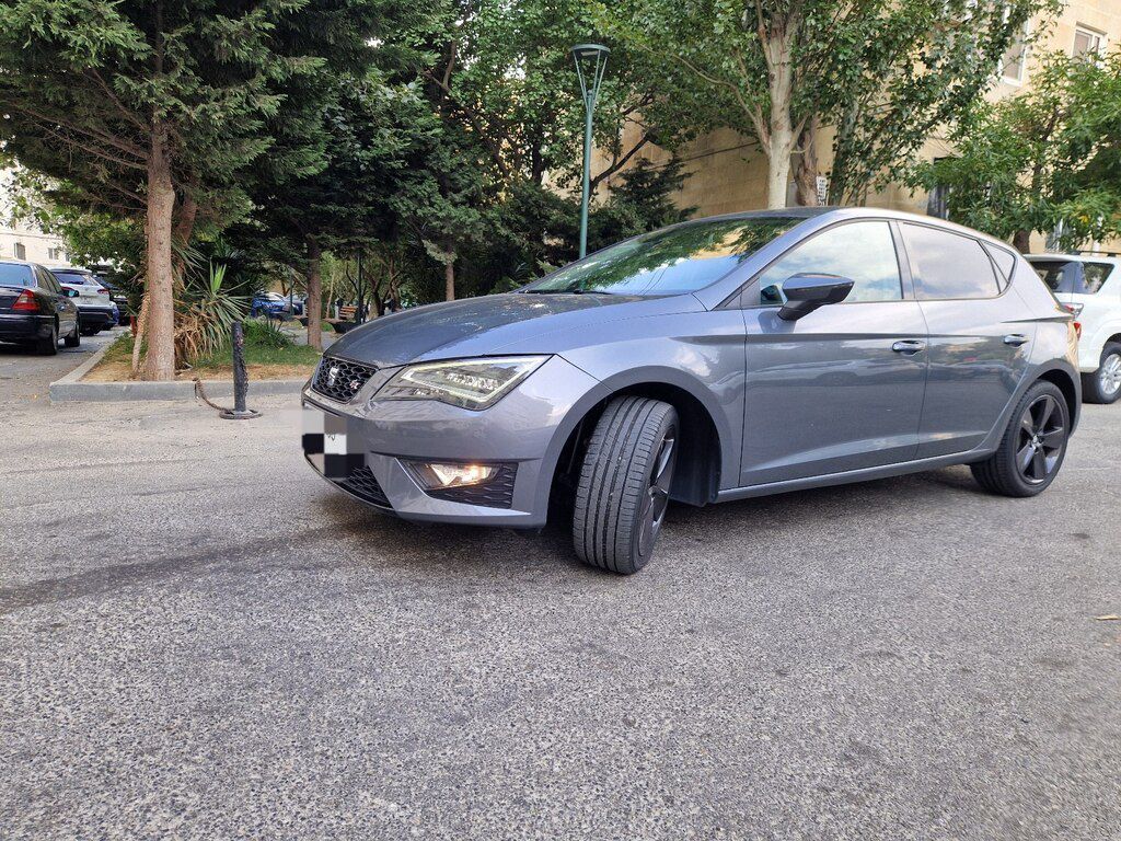 SEAT Leon, 1.8 L, 2013 il, 40 000 km — Avtomobillər, Bakı (11)