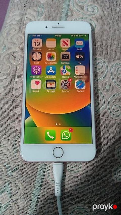 IPhone 7 Plus, 128 GB, White Titanium, Barmaq izi — Bakı