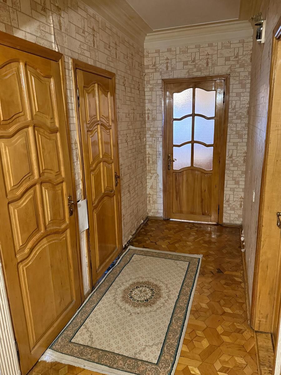 Satılır 4 otaqlı köhnə tikili 85 m² — Mənzil, Bakı (2)