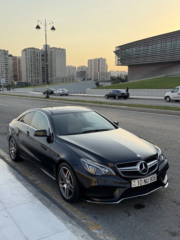 Mercedes E 200, 2.0 L, 2013 il, 170 000 km — Avtomobillər, Bakı (4)