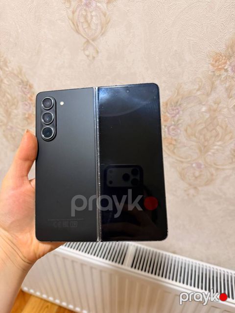 Samsung Galaxy Z Fold 5 Phantom Black 256GB/12GB — Bakı