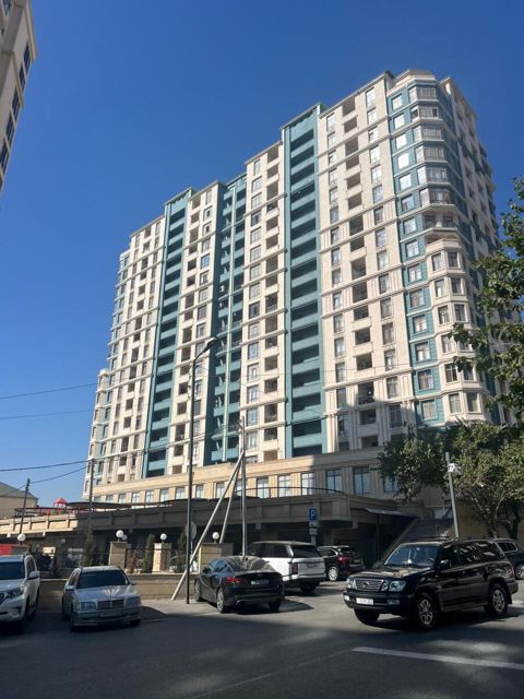 Satılır 3 otaqlı yeni tikili 106 m² — Bakı