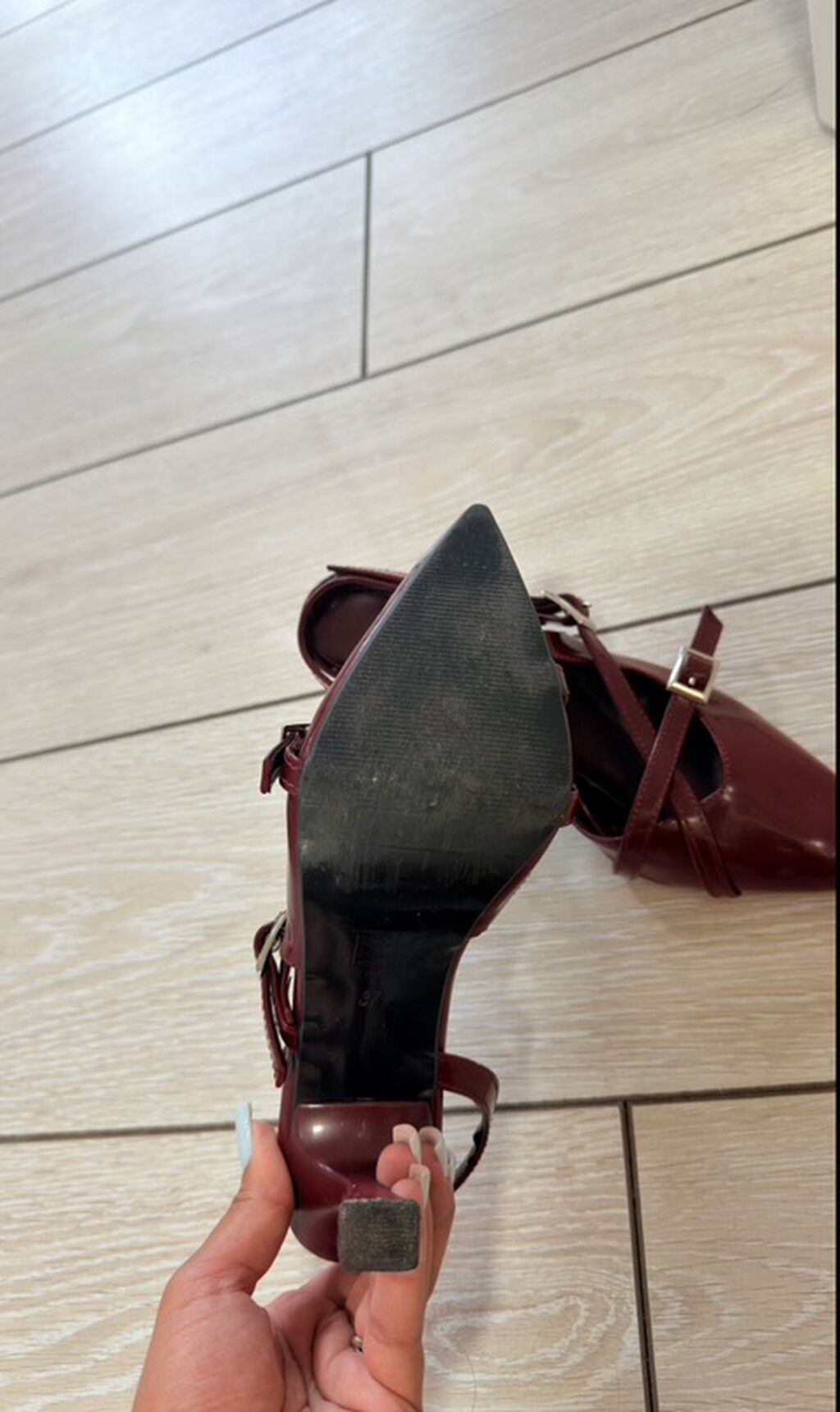 Bordo olan- 36 olcu 10 azn Bej 36 olcu-5 azn — Şəxsi əşyalar, Bakı (3)