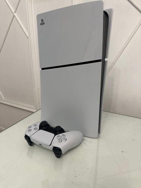 PlayStation 5 Slim — Gaming consoles