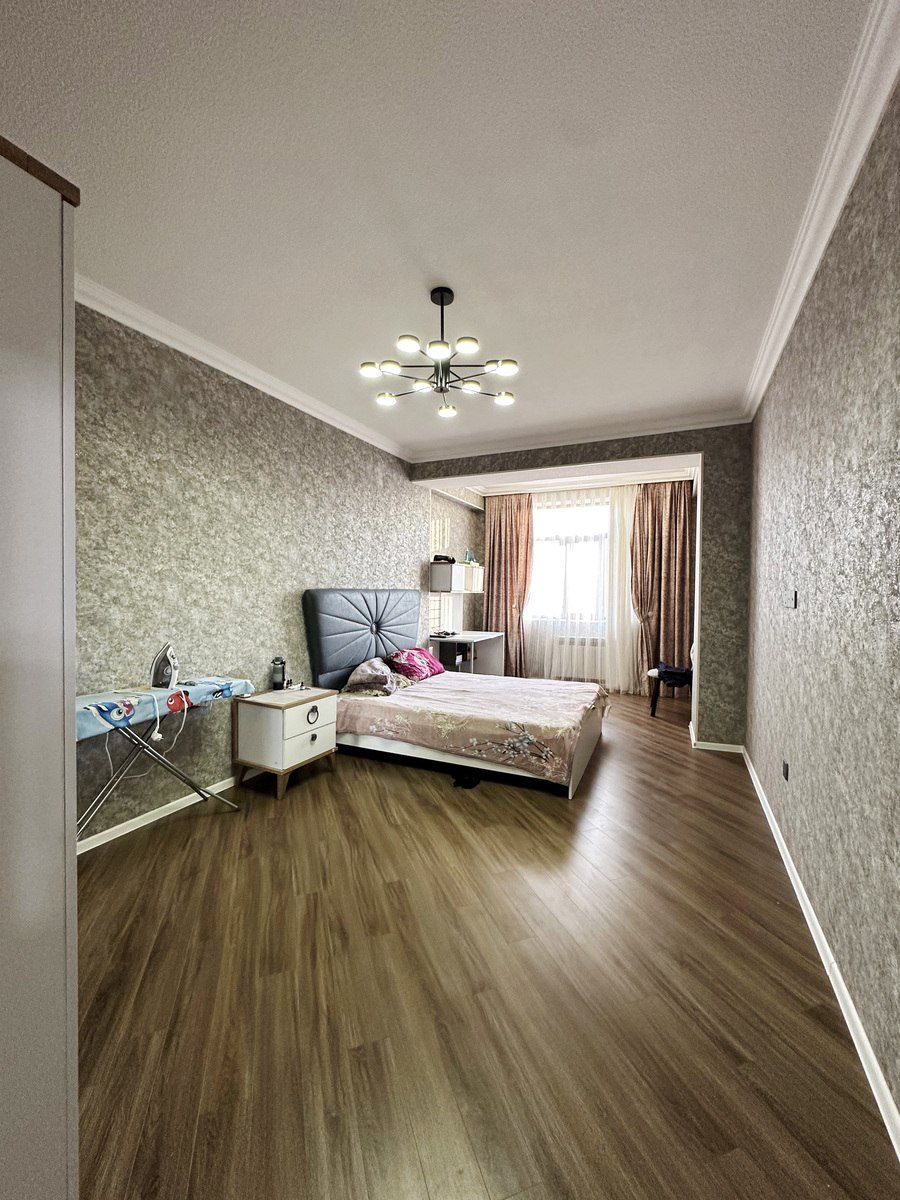 3-otaqlı yeni tikili, N.Tusi küç., 105 m² — Daşınmaz əmlak, Bakı (12)