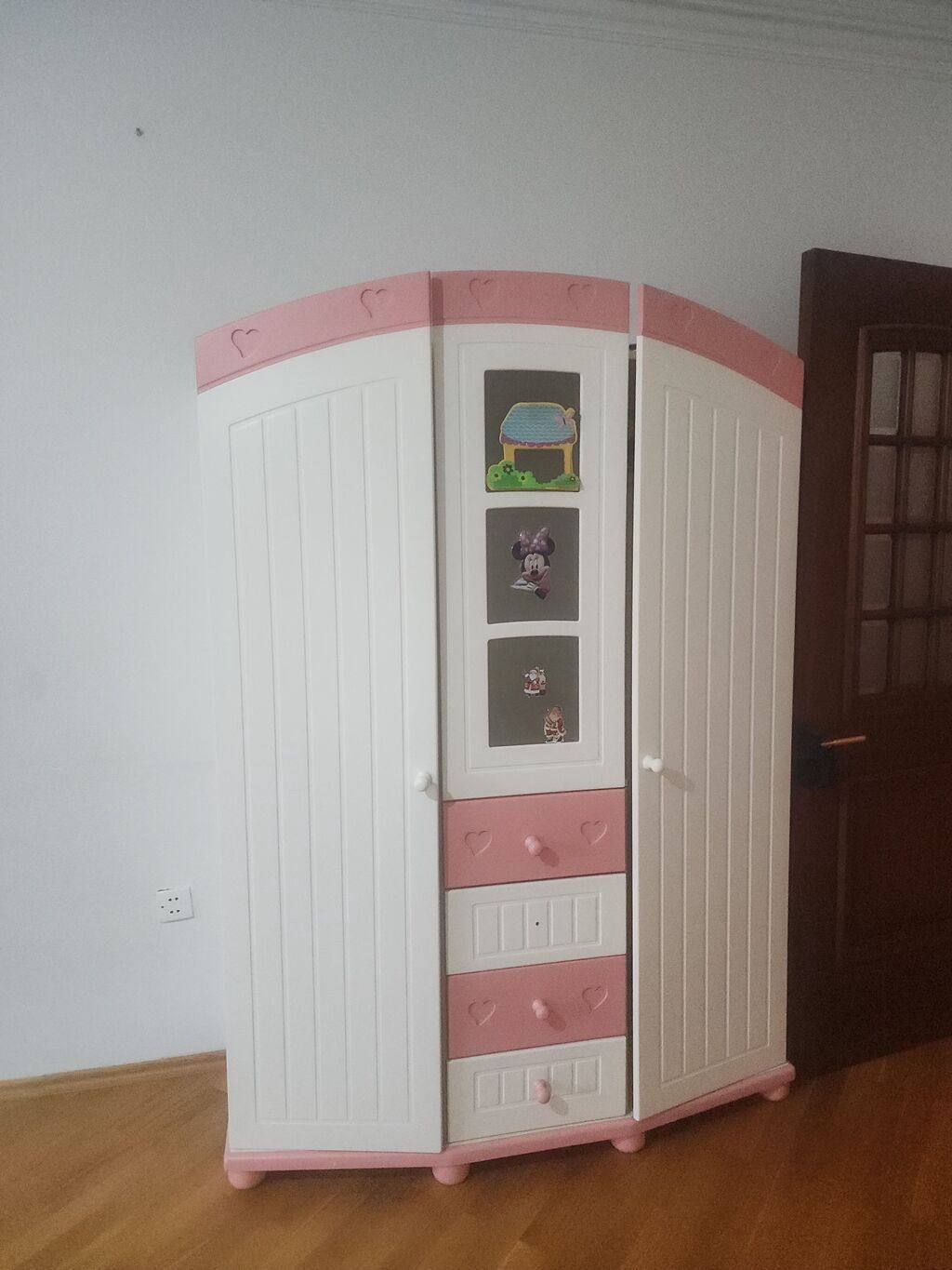 Təcili satılır qız otağı üçün mebel dəsti Tərkibi: - 4 qapılı böyük — Mebel, Bakı (4)