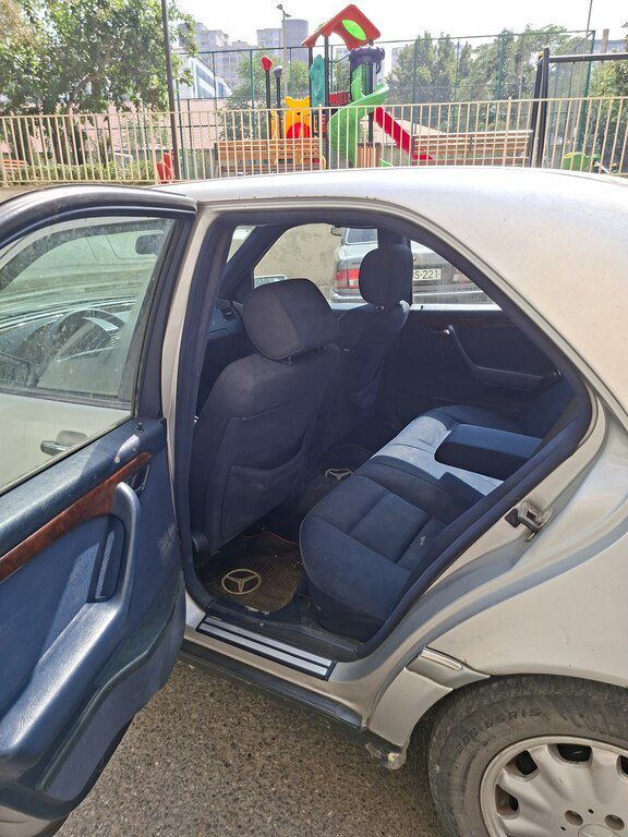 Mercedes C 180, 1.8 L, 1997 il, 411 350 km — Avtomobillər, Bakı (7)