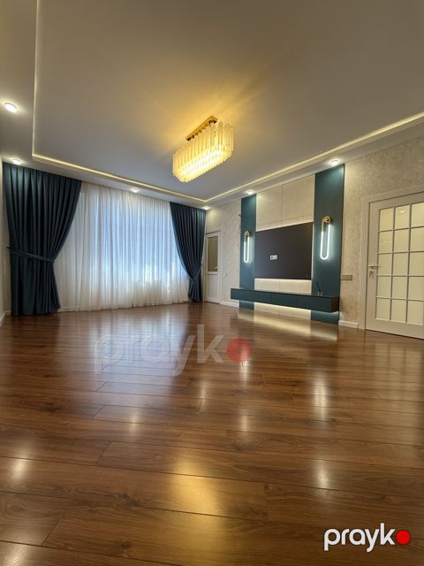 Satılır 2 otaqlı yeni tikili 86 m²