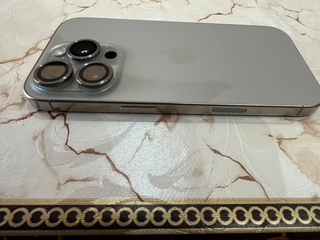 Apple iPhone 16 Pro Natural Titanium 128GB/8GB — Mallar, Bakı (5)