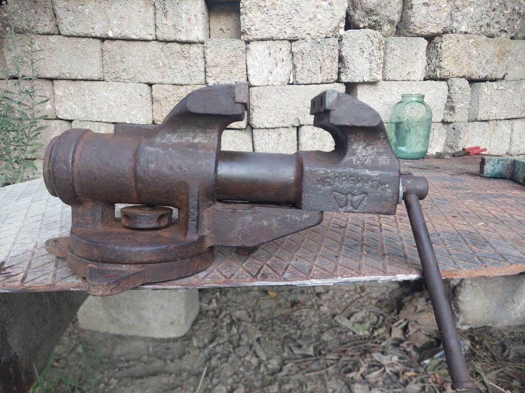 Sənaye tipli dəzgah qısqacı (sıxacaq) - Material: tökmə dəmir, ağır — Alətlər, Bakı (5)
