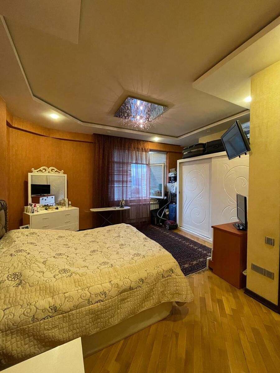 Satılır 4 otaqlı yeni tikili 198 m² — Mənzil, Bakı (11)