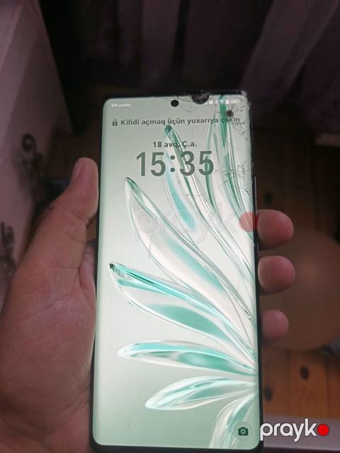 Honor 70, 128 GB, rəng - Yaşıl, Qırıq — Bakı