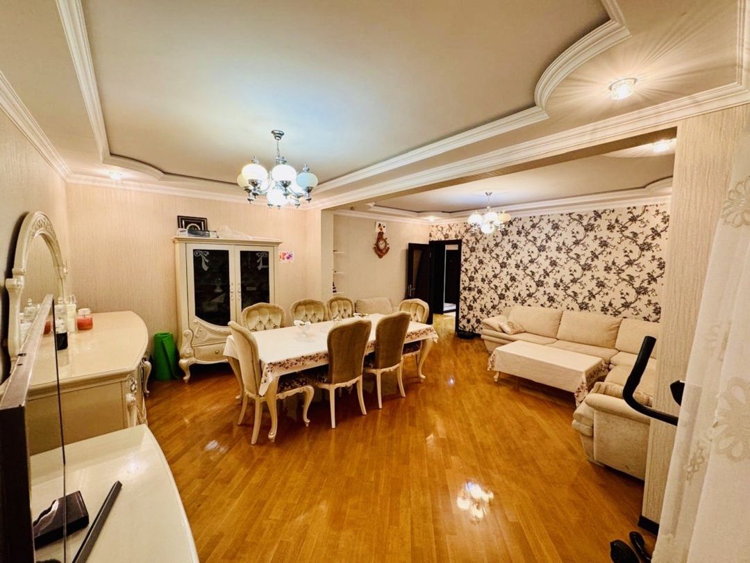 Satılır 5 otaqlı köhnə tikili 100 m² — Mənzil, Bakı (3)