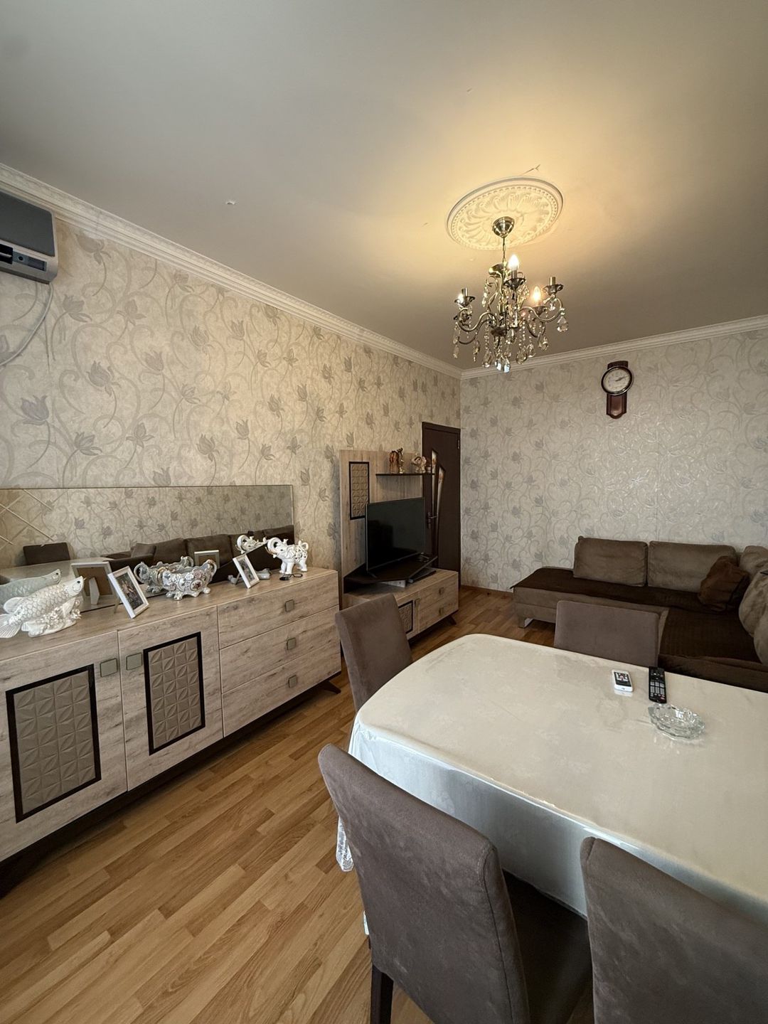 Satılır 4 otaqlı köhnə tikili 115 m² — Mənzil, Bakı (2)