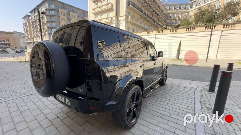 Land Rover Defender, 2.0 L, 2023 il, 27 000 km — Avtomobillər, Bakı (6)