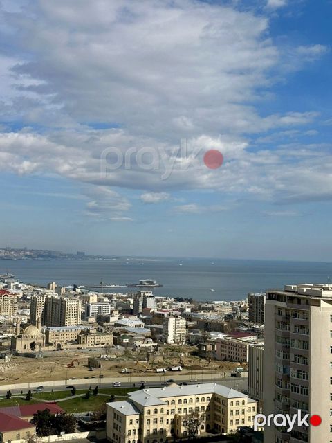 Satılır 3 otaqlı yeni tikili 190 m² — Bakı