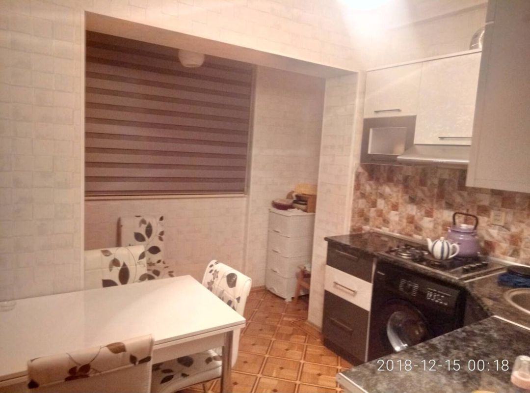Satılır 3 otaqlı köhnə tikili 95 m² — Mənzil, Bakı (5)