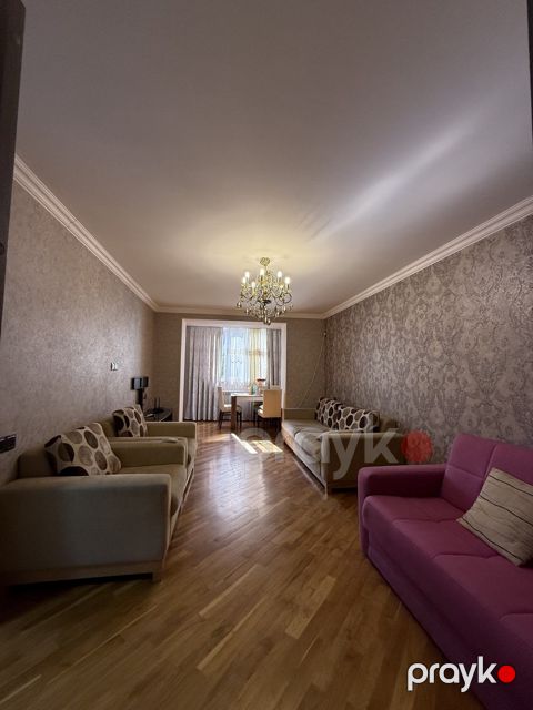 Satılır 3 otaqlı köhnə tikili 65 m²