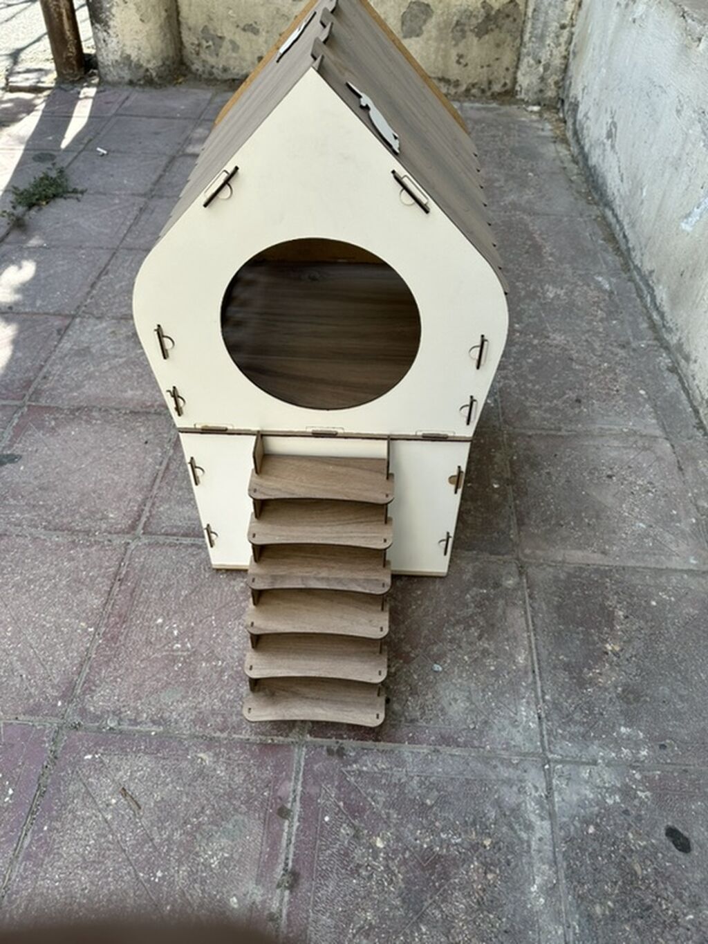 Ağac materialdan yığılmış ikiqatlı dekorativ dovşan ve pisik evi - — Heyvanlar, Bakı (2)